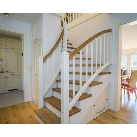 Ferienhaus In List Mit Garten Und Terrasse 別荘